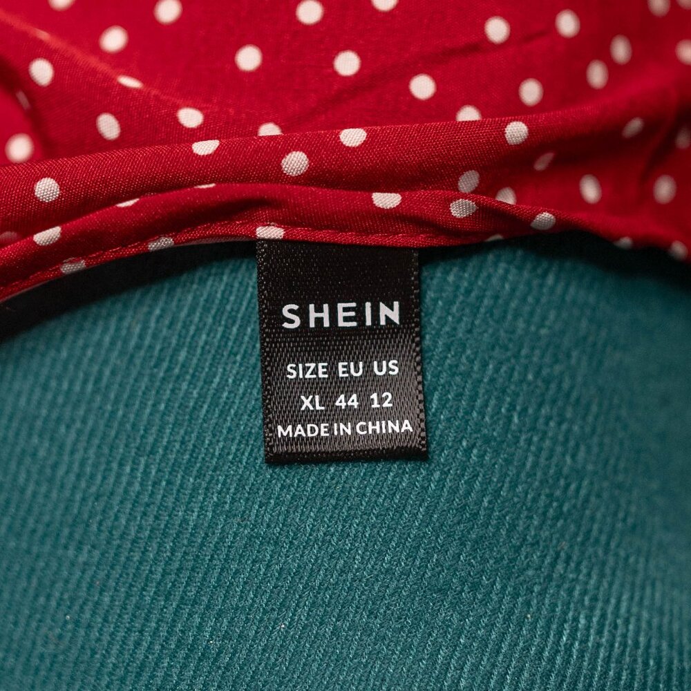 CLEARANCE Shein Red Polka Dot Wrap Crop Top Floral Tie-Front Crop Top XL Set - Picture 6 of 11